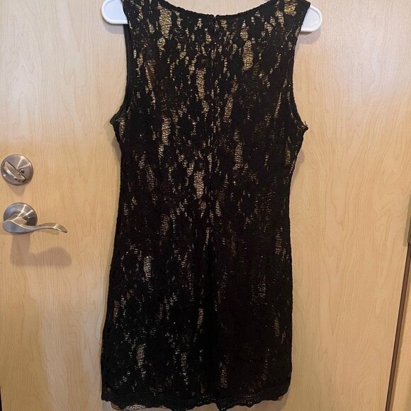 Womens miss me lace dress - Picture 4 of 4